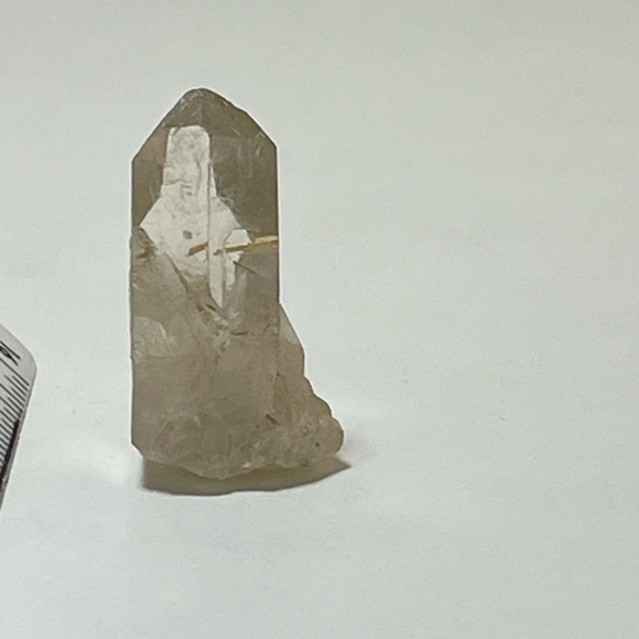 Mini Rutile in Quartz raw point - Picture 5 of 16